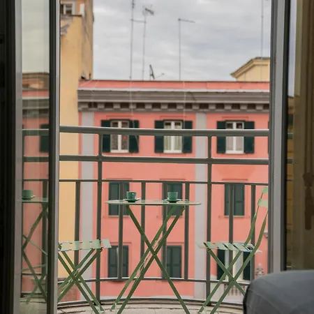Vintage Giuliana Apartment