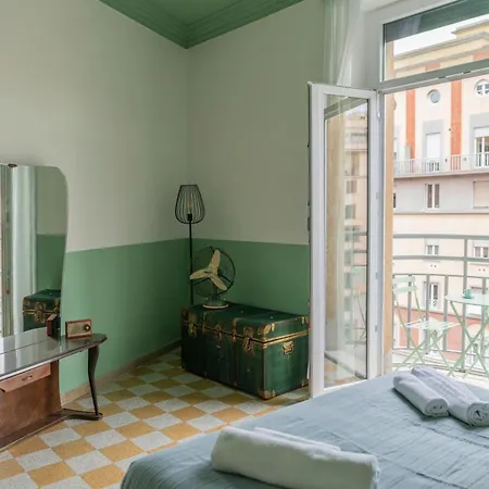 Vintage Giuliana Apartment *